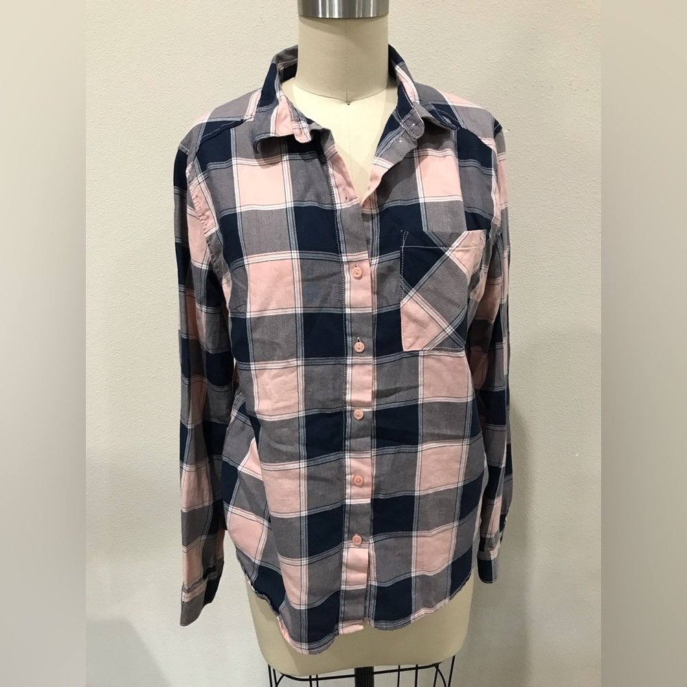 DIVIDED H&M Pink Plaid Oversized Button Down Shirt size XS